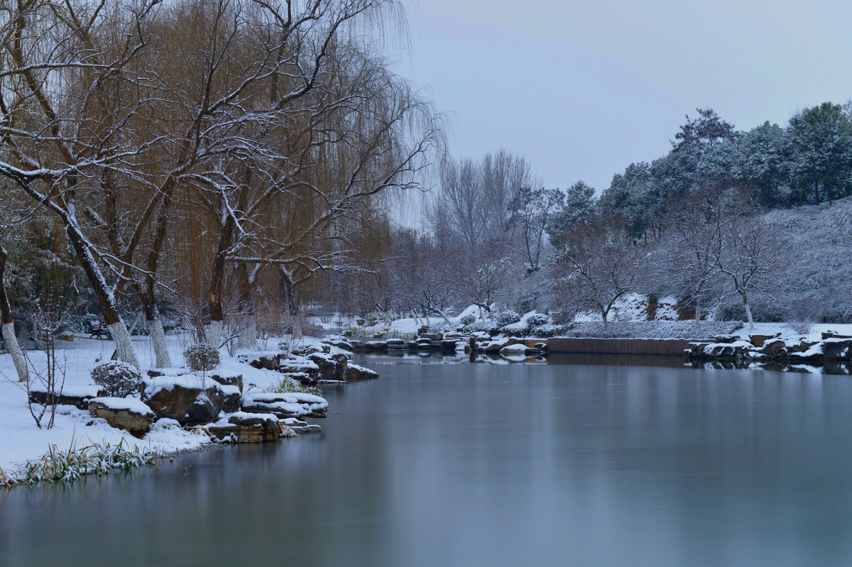 鋼城的雪