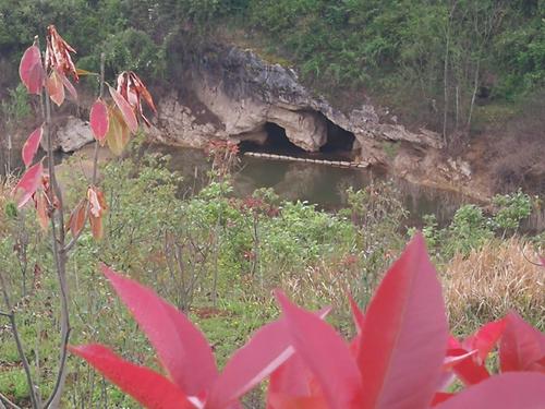 游疥疙洞遺址  尋遠(yuǎn)古人類足跡